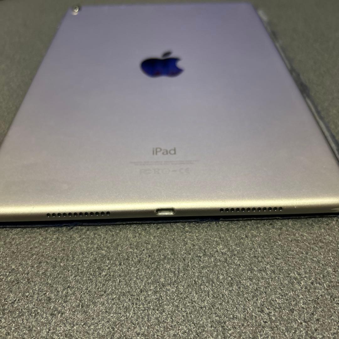 iPad Pro 9.7 128GB Smart Cover等おまけ多数