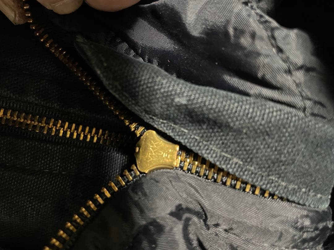 な*お様 Carhartt ダックベストブラックMexico