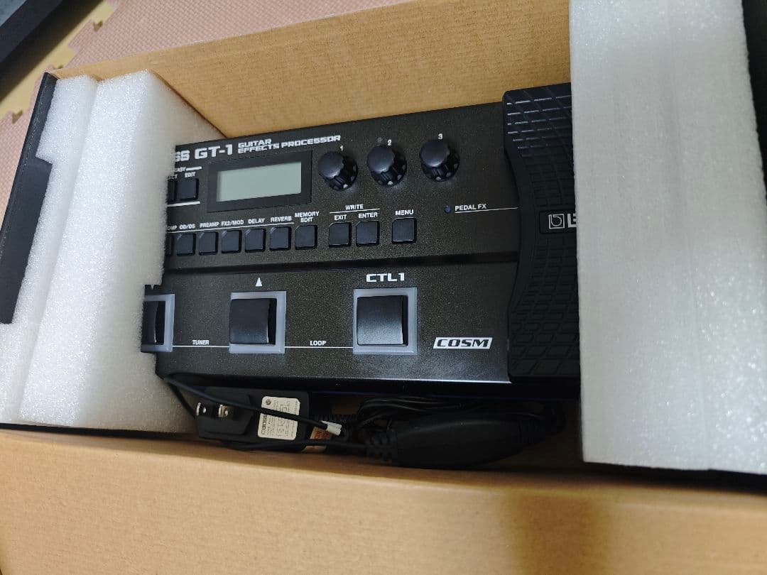 【17日までセール】BOSS GT-1 ギターエフェクター