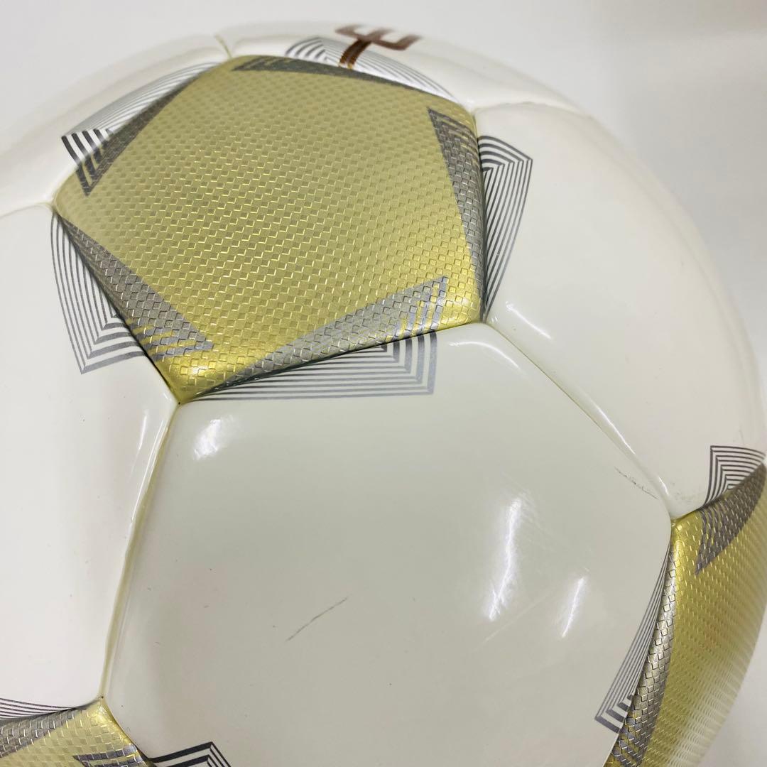 限定値下げ　pelada サッカーボール ゴールドエディション　5号　4900