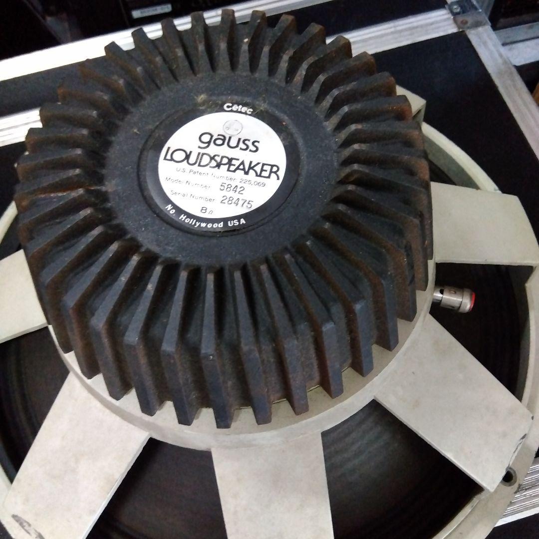 gauss 5842 スピーカー 15インチ安定した低音の魅力。