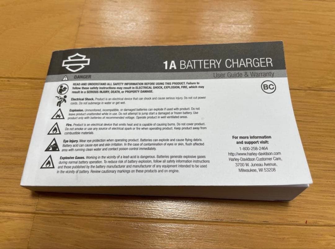 ハーレー　1A Battery Charger バッテリーチャージャー