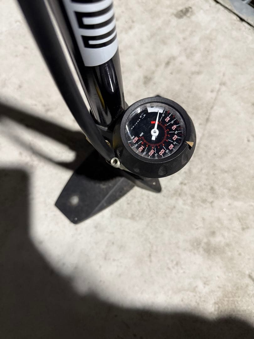 まい GIANクロスバイクESCAPE R3S ホワイト