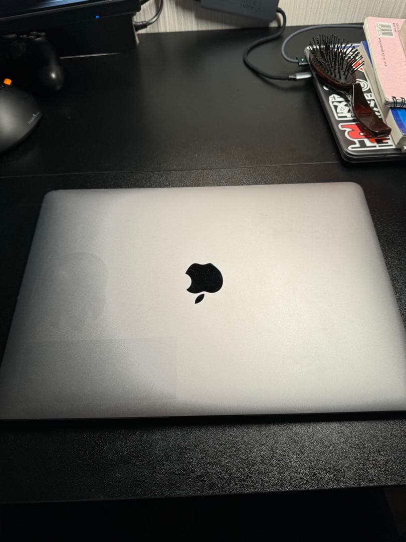 Apple MacBook Air 2020本体8G/256G