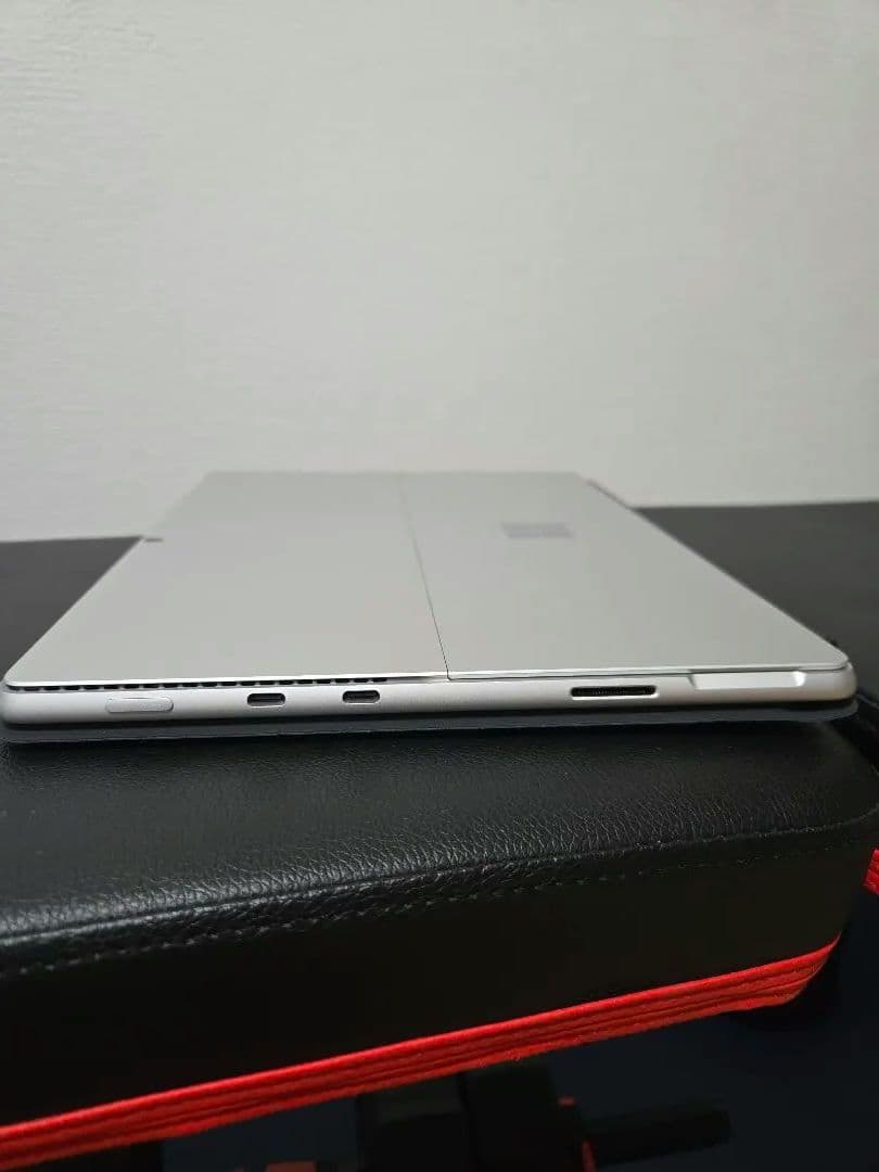 Windowsタブレット本体 Surface Pro 8 (Core i5/8GB/256GB)