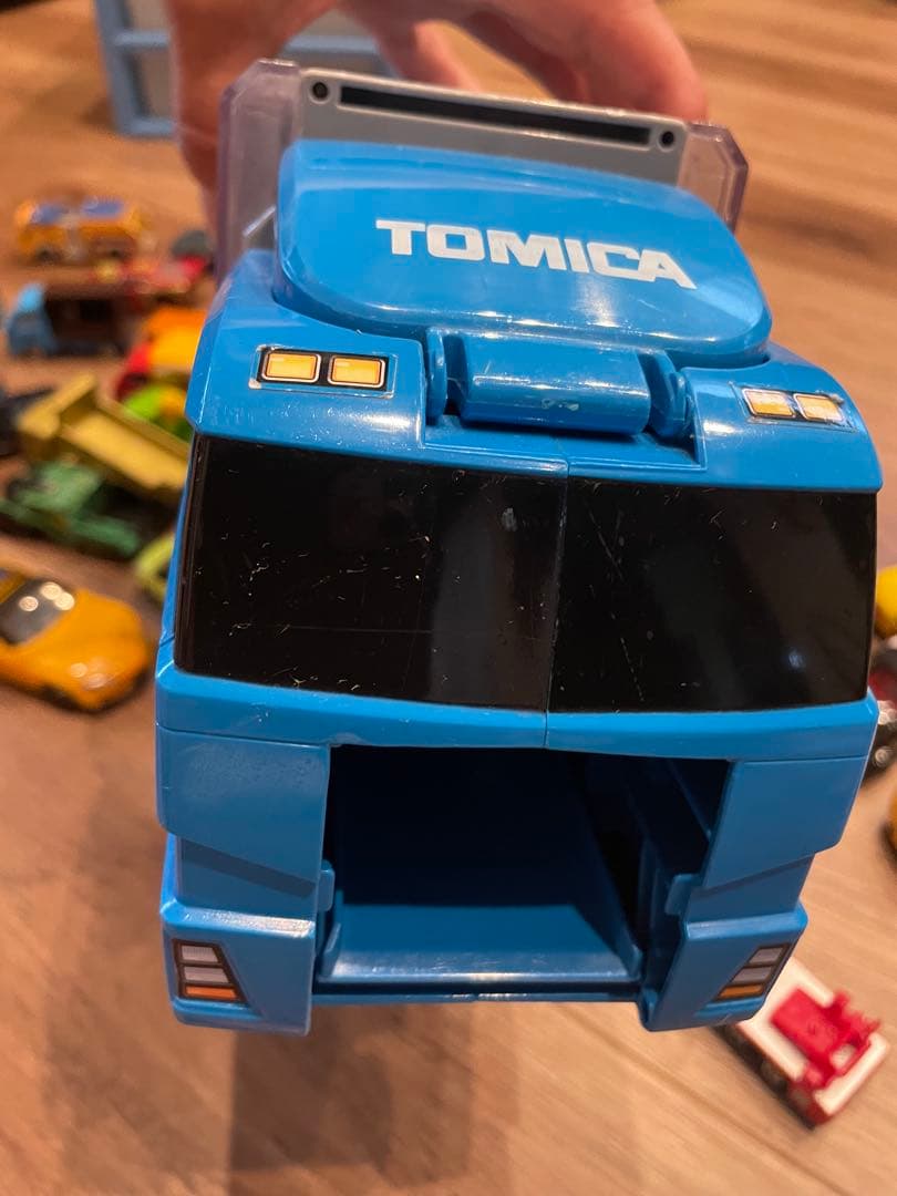 トミカ約60台まとめ売り　カーズキャラクター含む