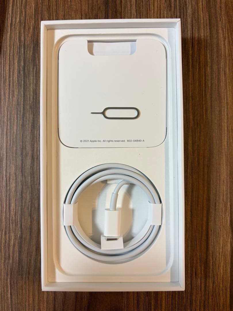 iPhone13 128G 箱・ケーブル・iFace付