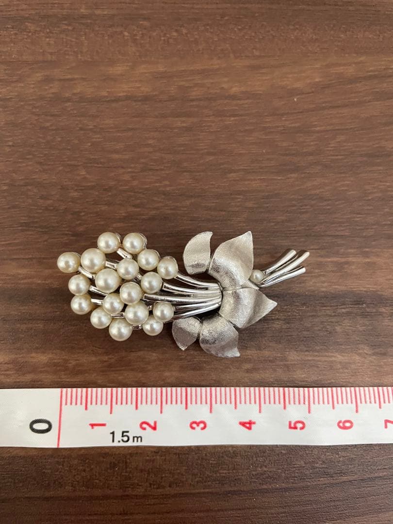 トリファリ　ヴィンテージ　パール　真珠　 ブローチ