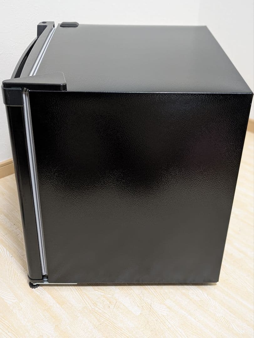 美品 2023年製 冷蔵庫 オーヤマ PRCB051D-B 46L