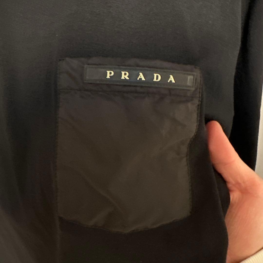 PRADA(プラダ)のナイロンポケットTシャツ