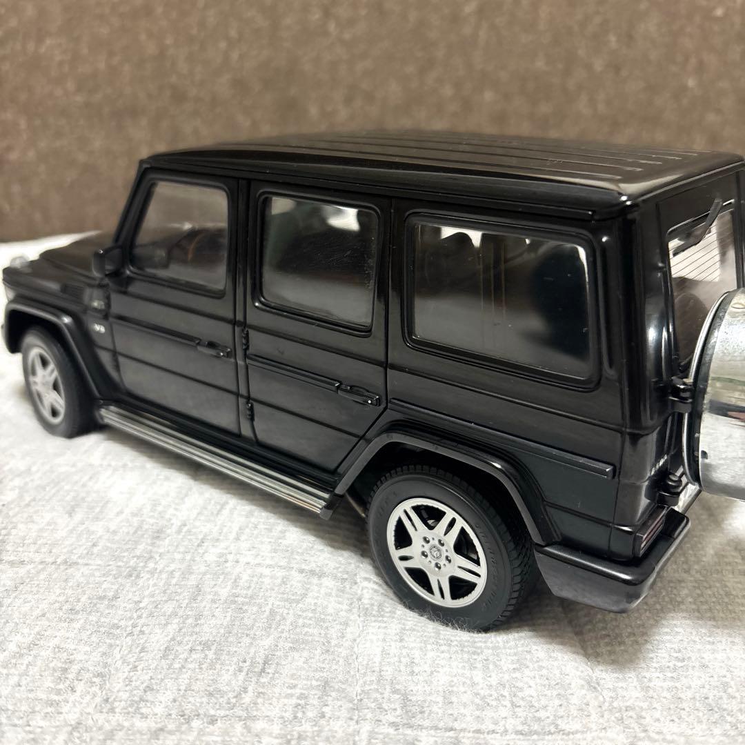 希少　AUTOart Mercedes Benz G500 ゲレンデ　1/18