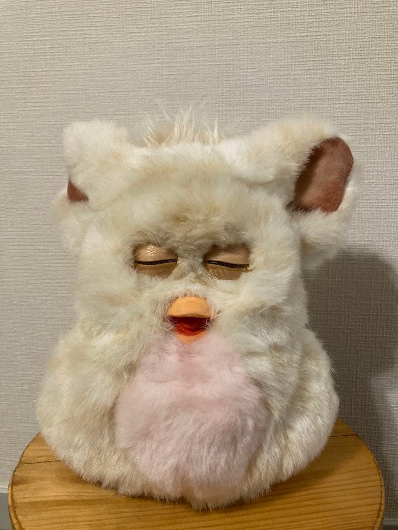 ファービー2 キャラメルシロップ ベージュ×茶目　英語版