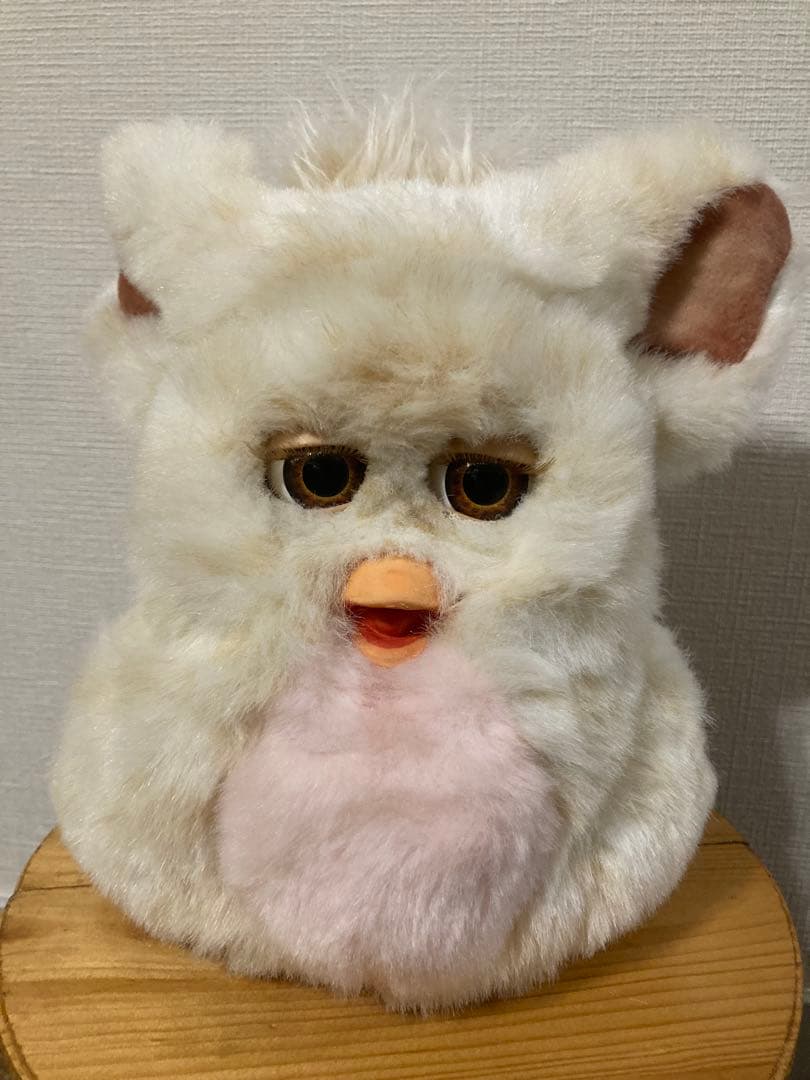 ファービー2 キャラメルシロップ ベージュ×茶目　英語版