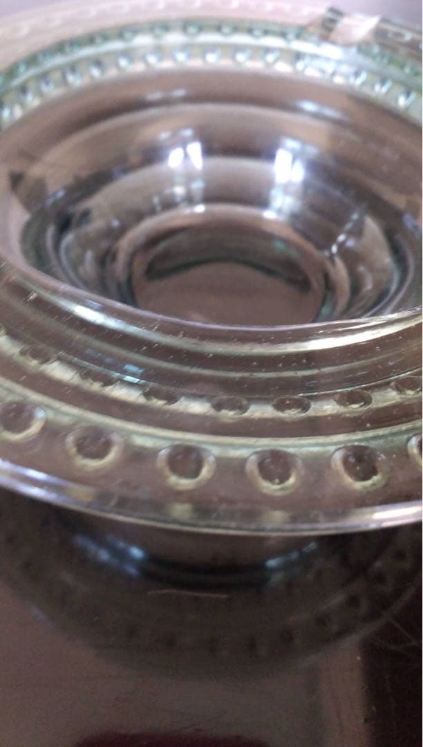 レトロガラス灰皿　昭和レトロ　古道具　プレスガラス　ビンテージ