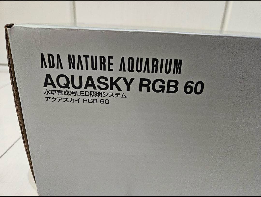 ADA AQUASKY RGB 60 LED照明システム