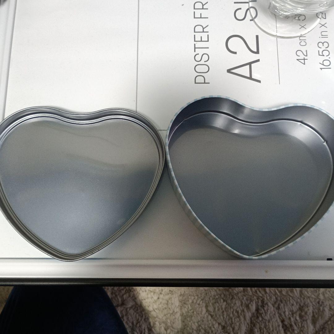 AKB48 Team B ハート型缶 2013年製