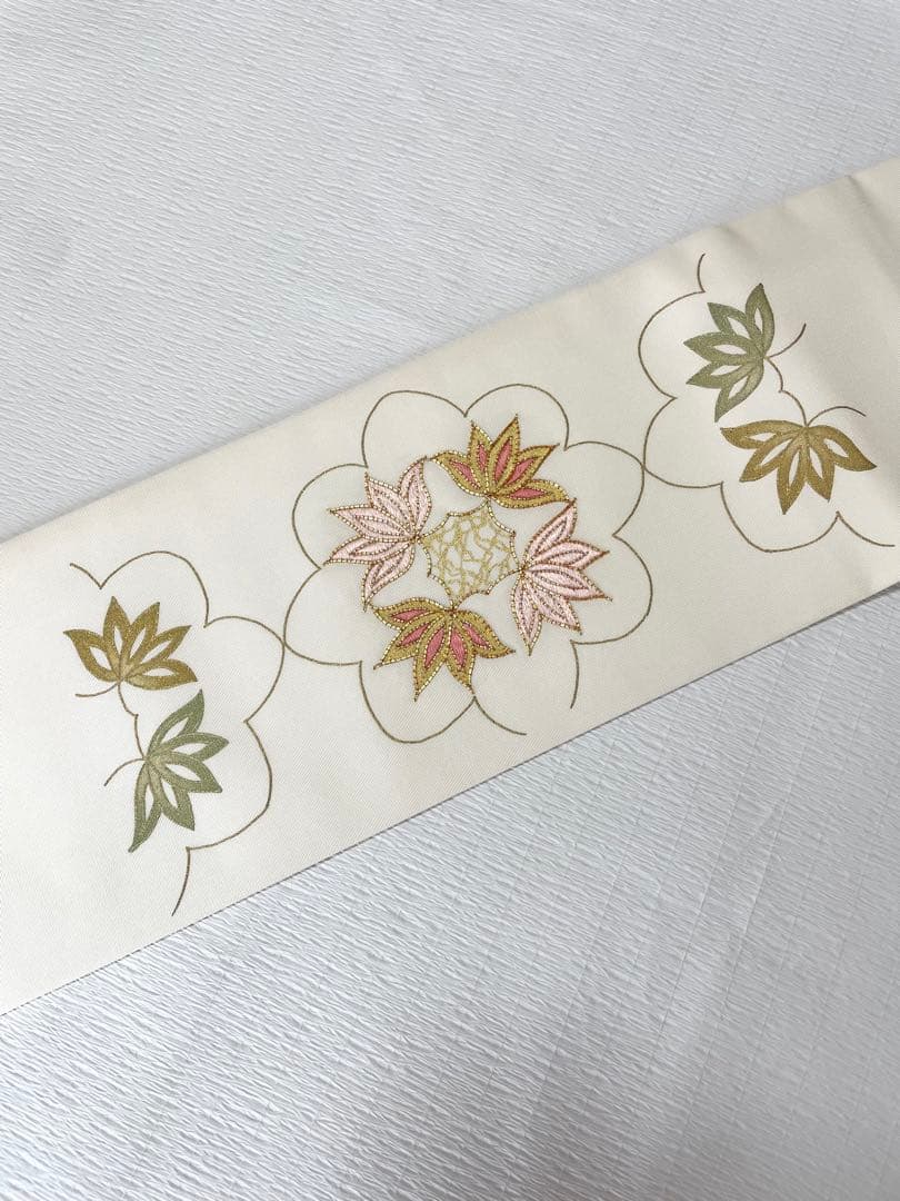 刺繍が美しい塩瀬九寸名古屋帯◇手刺繍 正絹 オフホワイト
