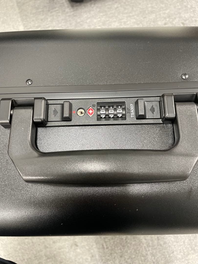 SOLGAARD ブラックキャリーケース　1912 0.7