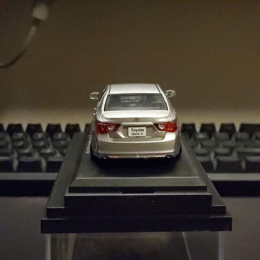 トヨタ マークX シルバー 1/64スケール
