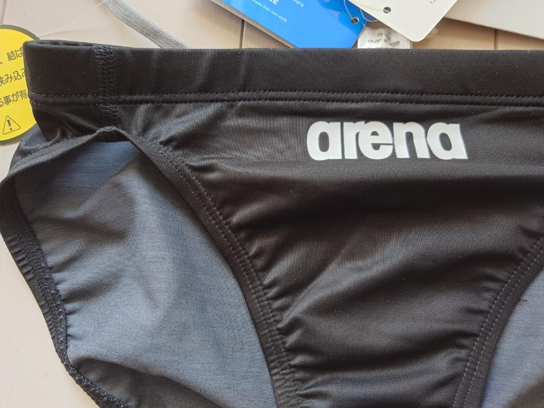 arena Shin-rev. ARN-8509M光沢BLKブラック M 競パン