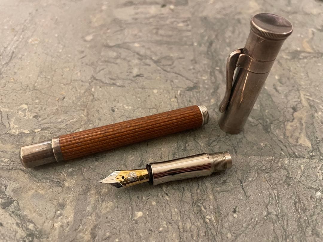 ファーバーカステル 万年筆 クラシック ペルナンブコ シルバーコーティング M