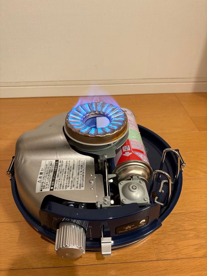 アラジン×BEAMSコラボ　ポータブル　ガス　ストーブ　BEAMS JAPAN