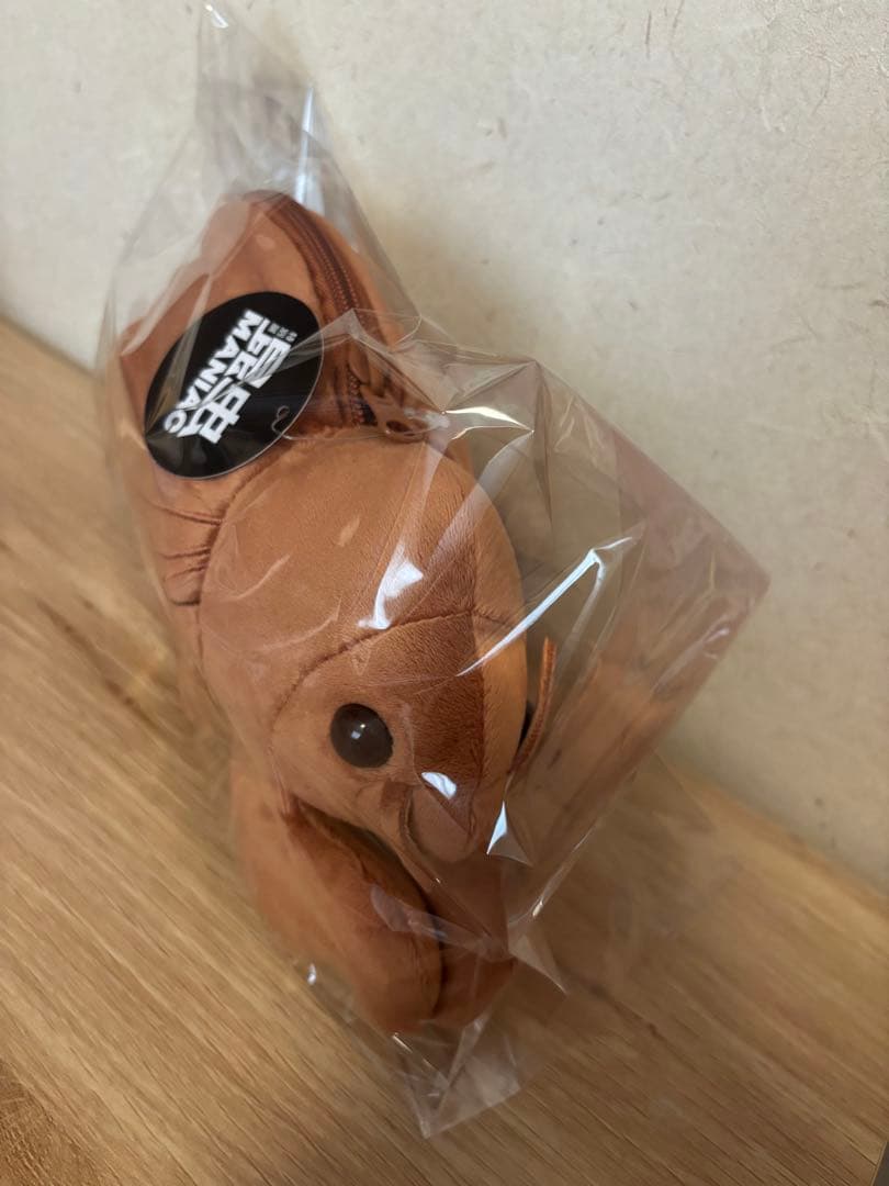 昆虫MANIAC マニアック　セミの抜け殻からセミ　ぬいぐるみ　新品　科学博物館