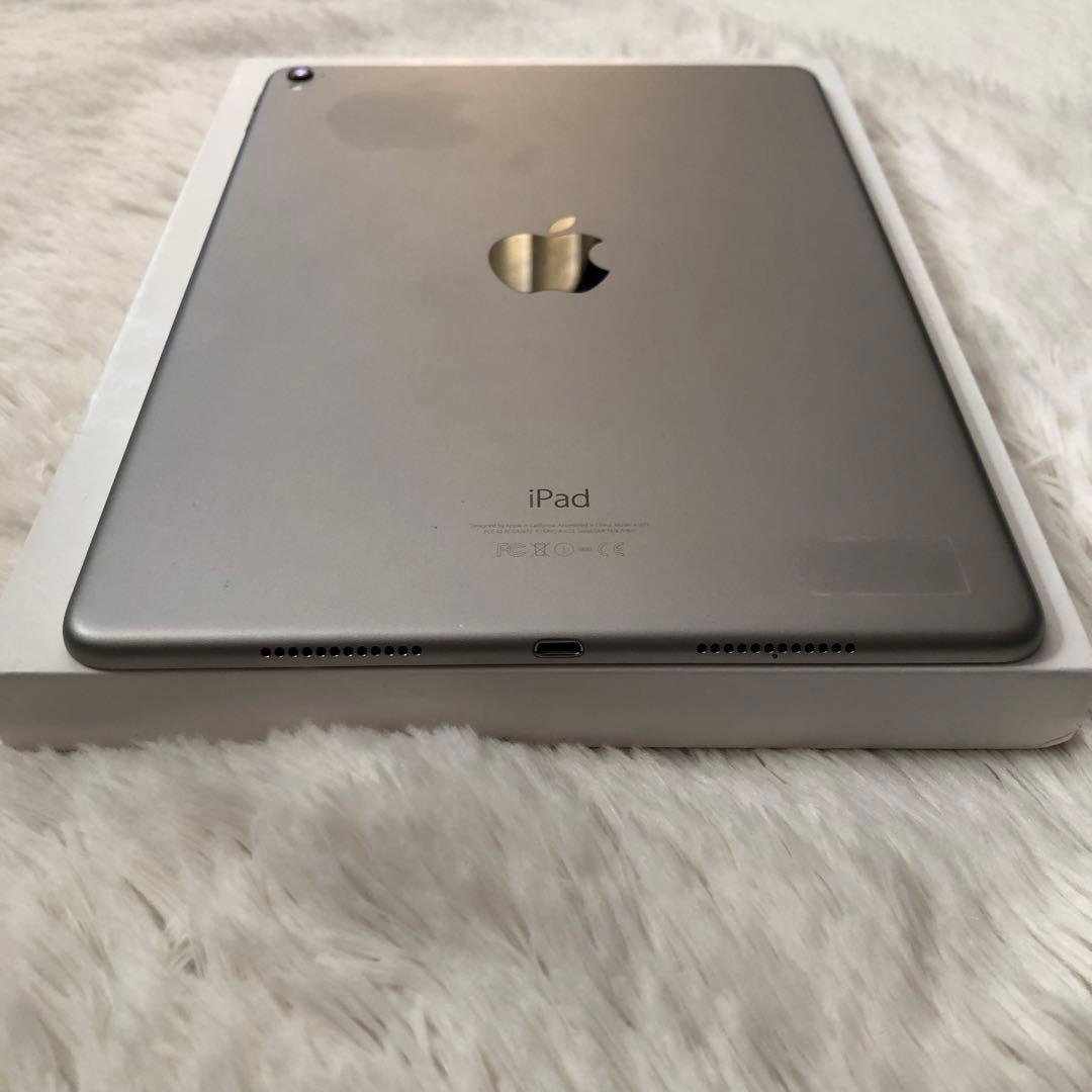 【完動品】iPad Pro 9.7 128GB 【すぐ発送】