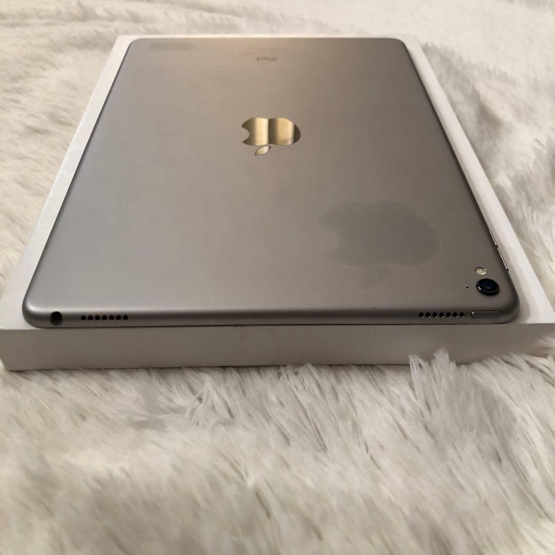 【完動品】iPad Pro 9.7 128GB 【すぐ発送】