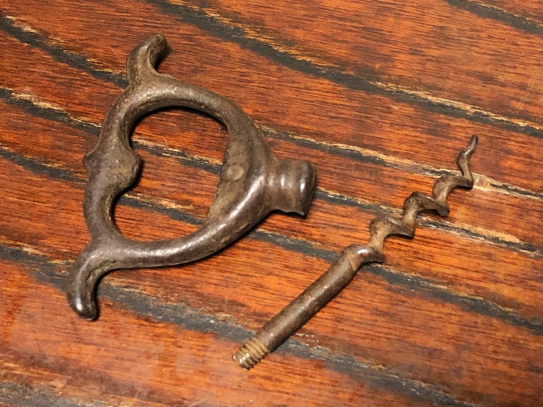 【 幕末～明治時代 舶来栓抜き 】　１９世紀フランス製　額装