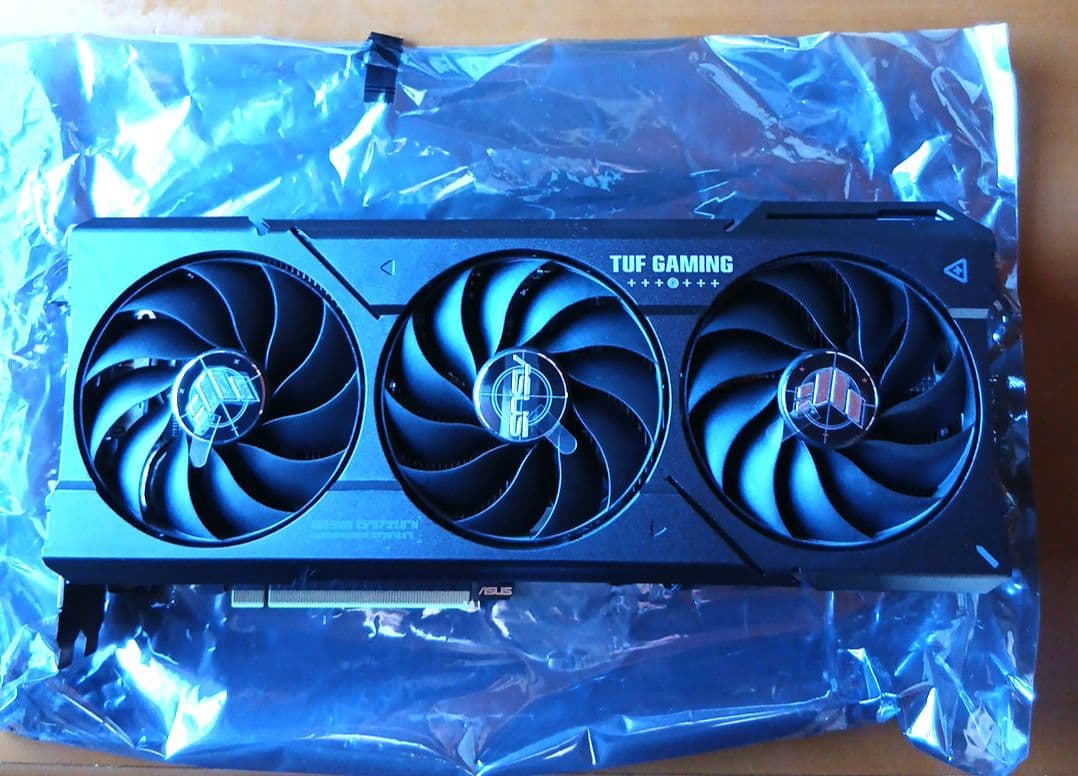 グラフィックボード・グラボ・ビデオカード ASUS TUF Gaming GeForce RTX 4070 OC 12GB