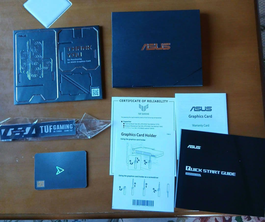 グラフィックボード・グラボ・ビデオカード ASUS TUF Gaming GeForce RTX 4070 OC 12GB