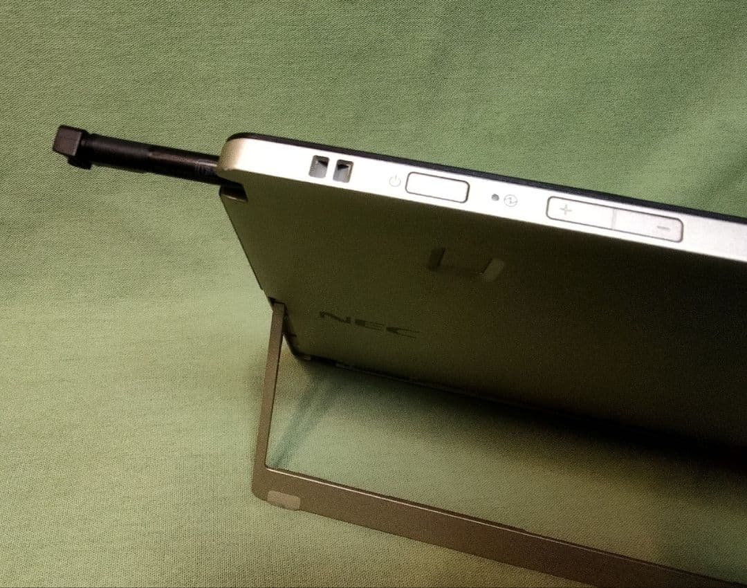 NEC Core i5 Windows11 タブレットPC VS5 VK112S