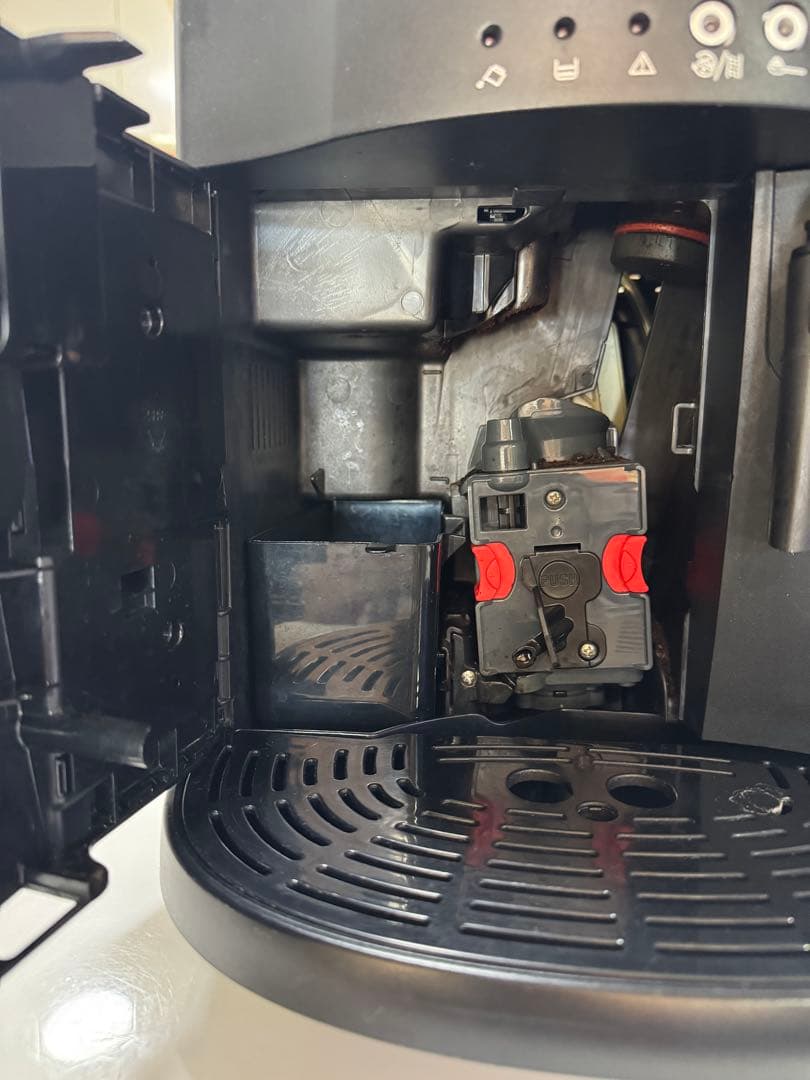 DeLonghi Magnifica マグニフィカ　全自動コーヒーメーカー