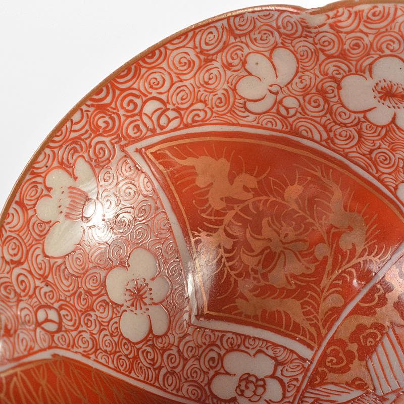 りんぞう　九谷焼　赤絵金彩　花唐草人物文　輪花盃　V　R6623