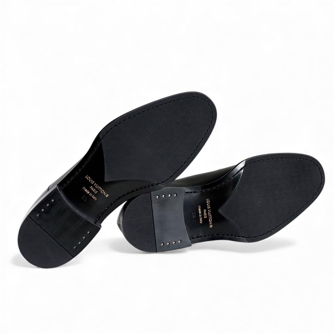 未使用 LOUIS VUITTON タイガ ダービーシューズ 8.5 LVロゴ