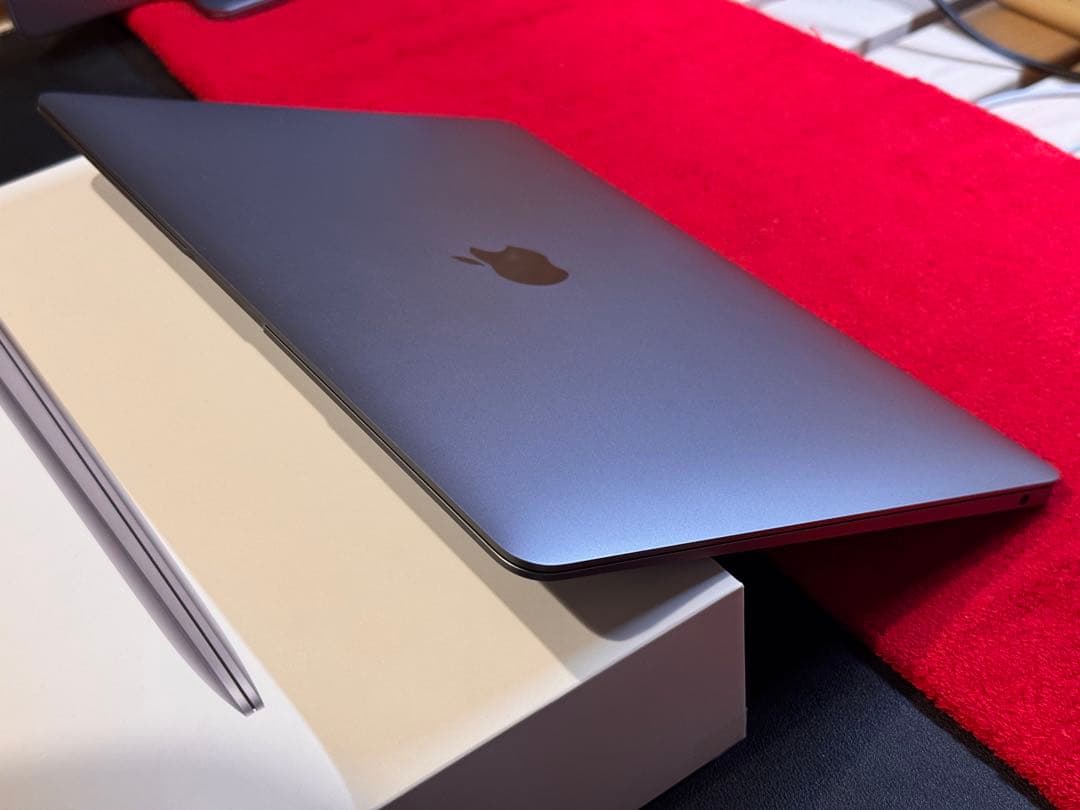 MacBook Air M1 USキーボード 256GB 8G 電池99%