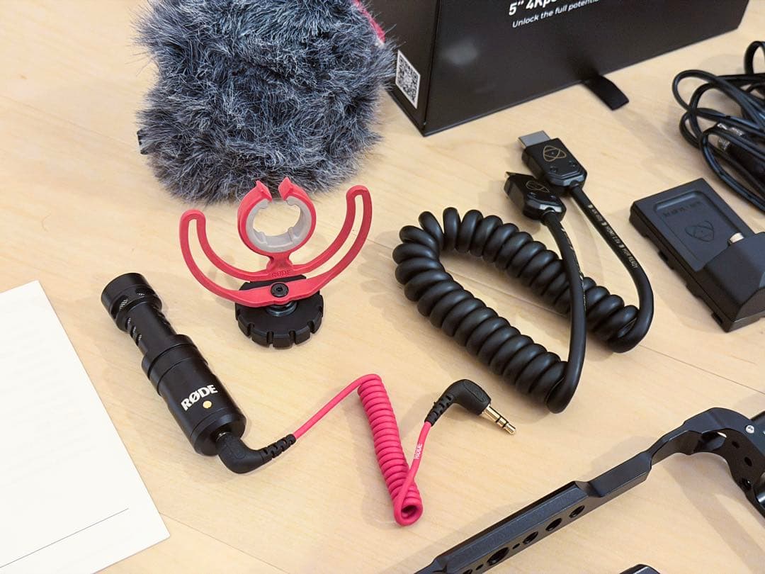 Atomos Ninja V 6インチ HDRモニター