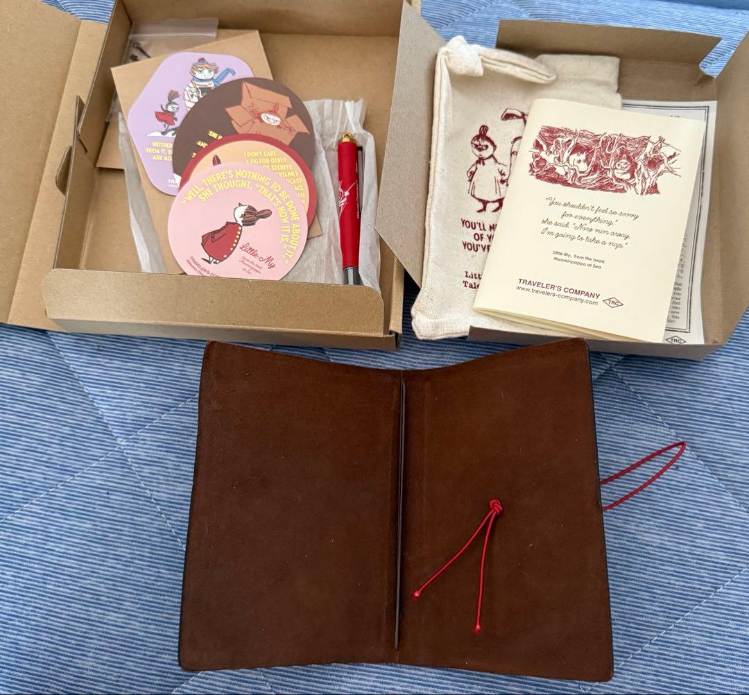 トラベラーズノート　ムーミンリトルミイ パスポートサイズ限定セット