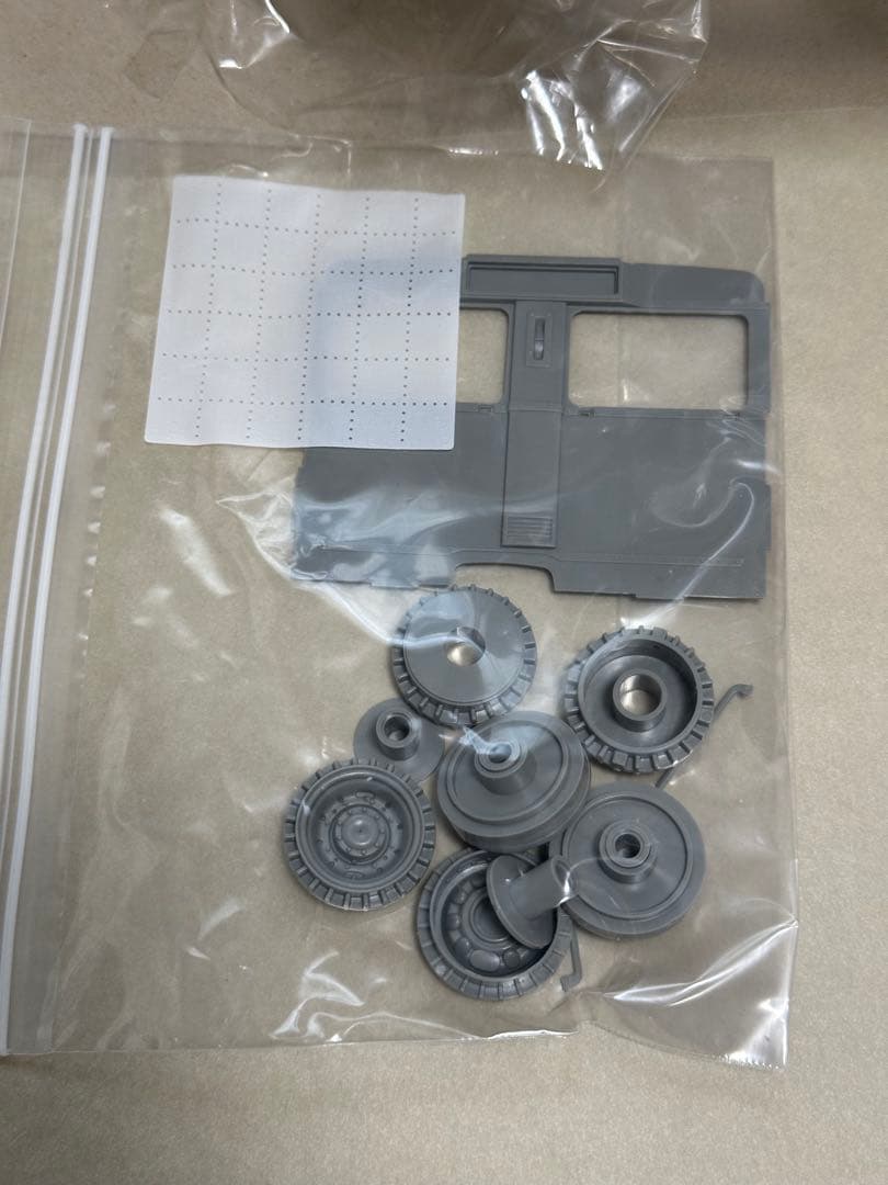 ドイツレベル　ロンドンバス　1/24 プラモデル　別売りエッチングパーツ付き