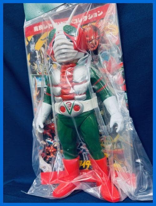★メディコム・トイ　東映レトロソフビ　仮面ライダーV３　未開封・新品！残１★