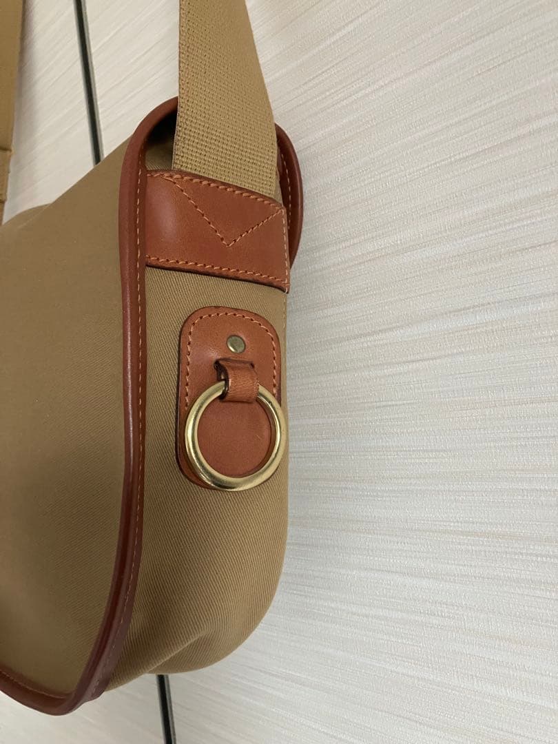 Brady STOUR ショルダーバッグ