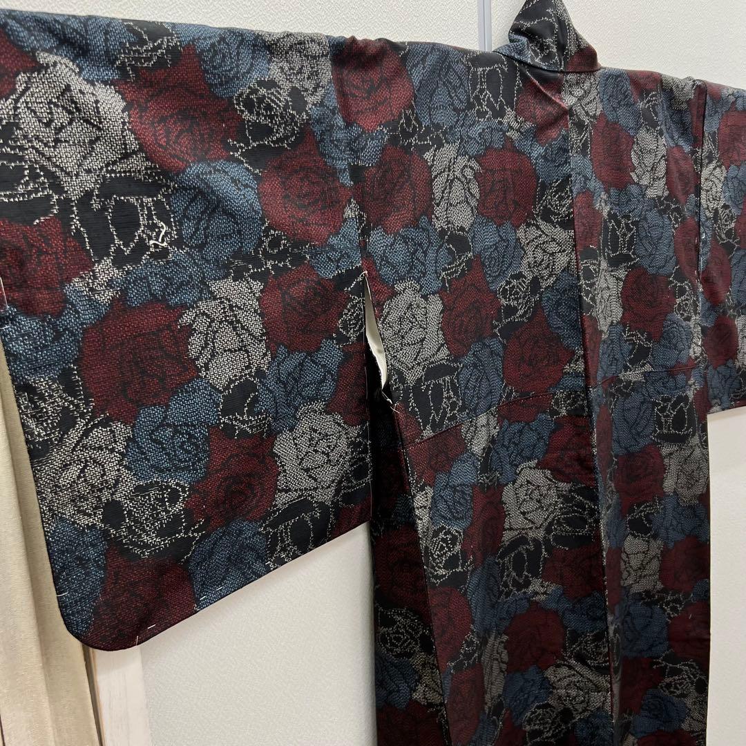 十日町紬　袷　薔薇　バラ模様の織り出し