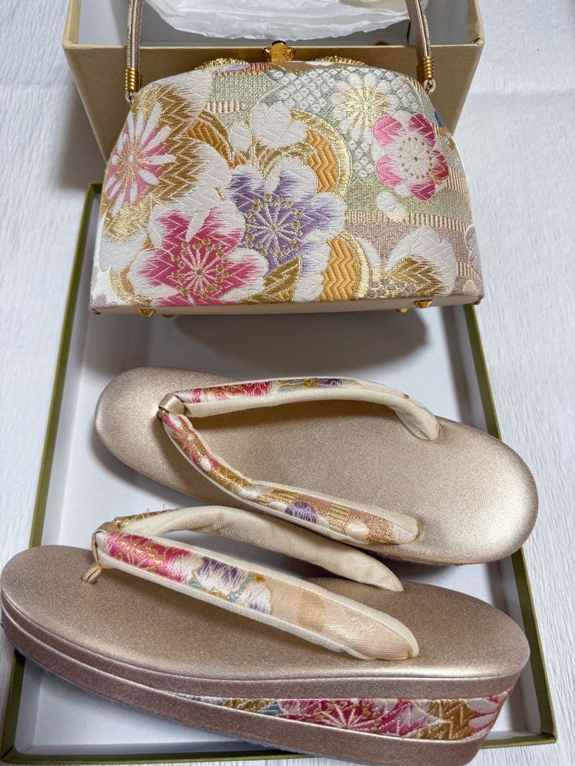 No.5 成人式草履バッグセット　振袖用　西陣織