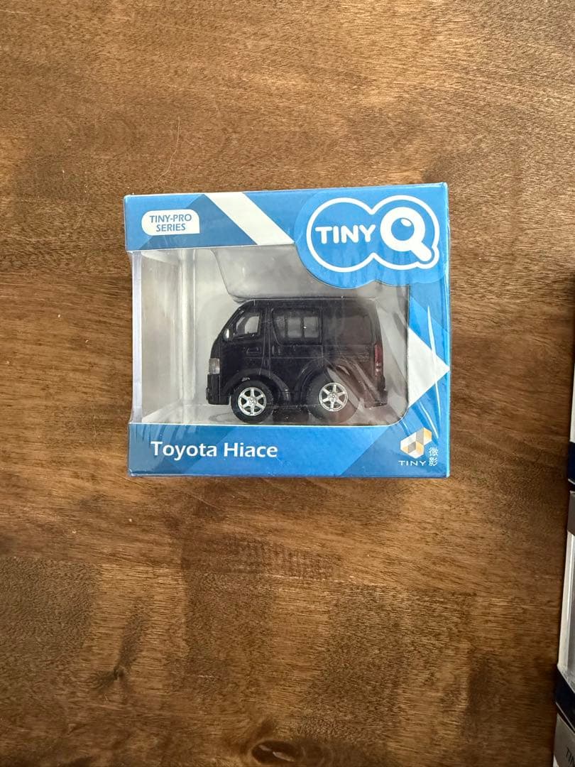 TinyQ チョロQ ハイエース14台セット ケースた付き