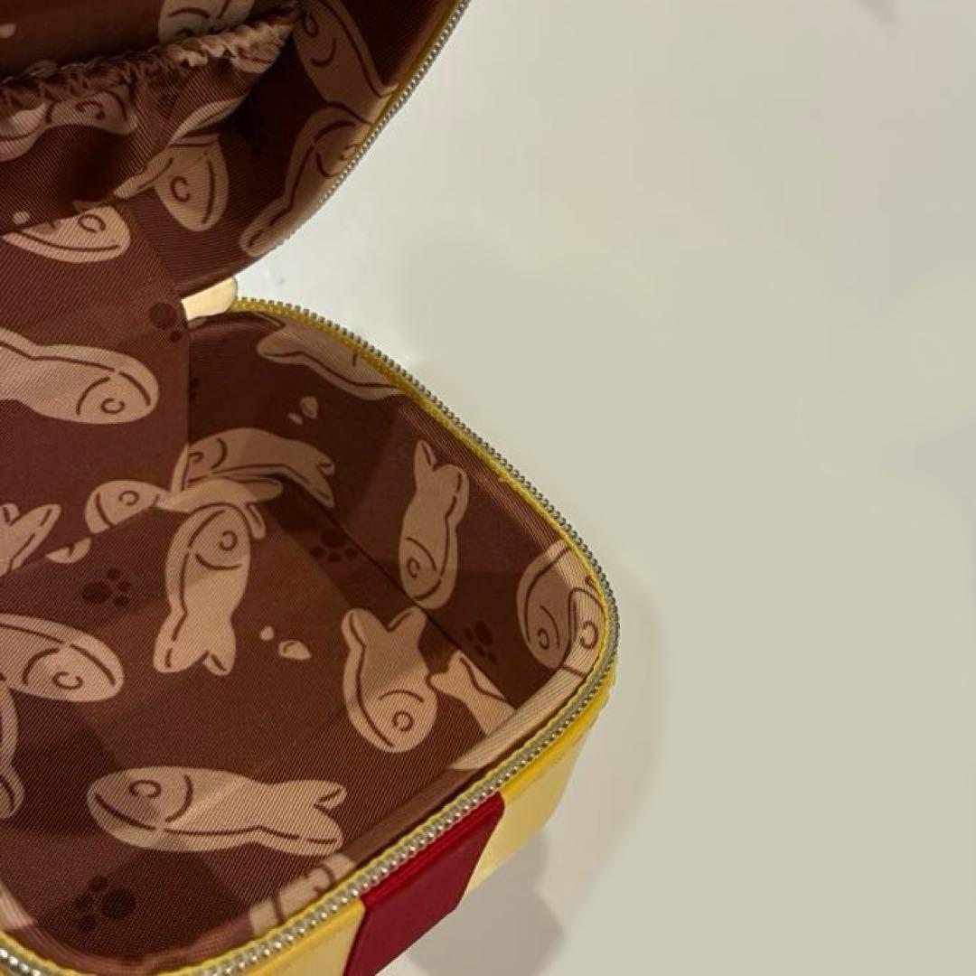 猫の恩返し　アクセサリーケース　ジブリ