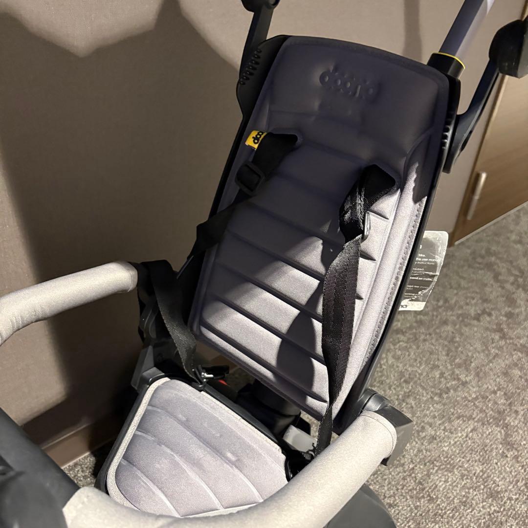 リキトライク(doona)手押し付き・折りたたみ三輪車