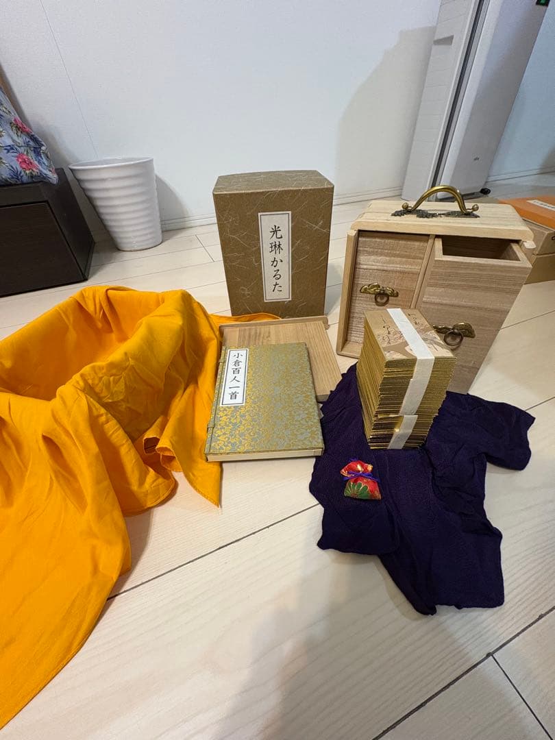 尾形光琳かるた 復刻版｜新品・帯付き『小倉百人一首』付属・美術工芸セット