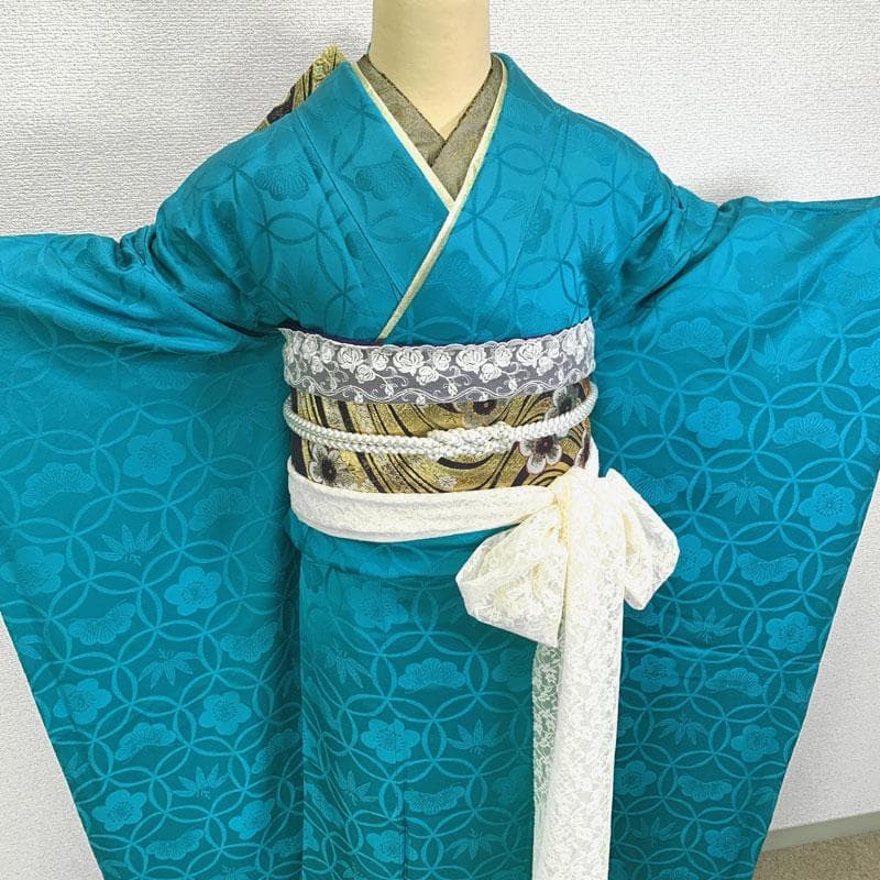 506z11, 503u32〇三松取扱い 花がぁる 色無地振袖 松竹梅〇美品