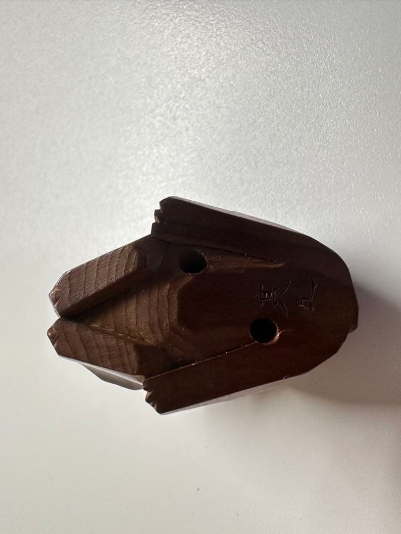 犬の根付(netsuke) 多面体　木製　江戸時代